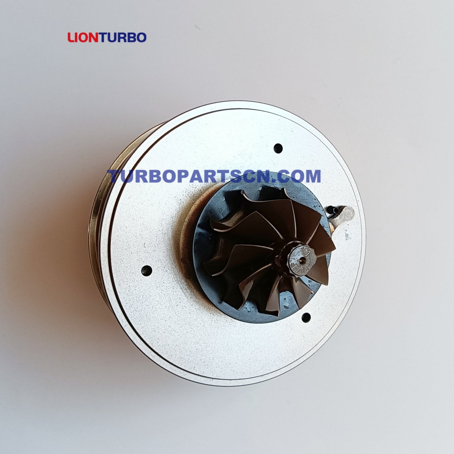 Turbocharger turbo CHRA cartridge GT2052V 724639 705954 water cooled for NISSAN Terrano 3.0L